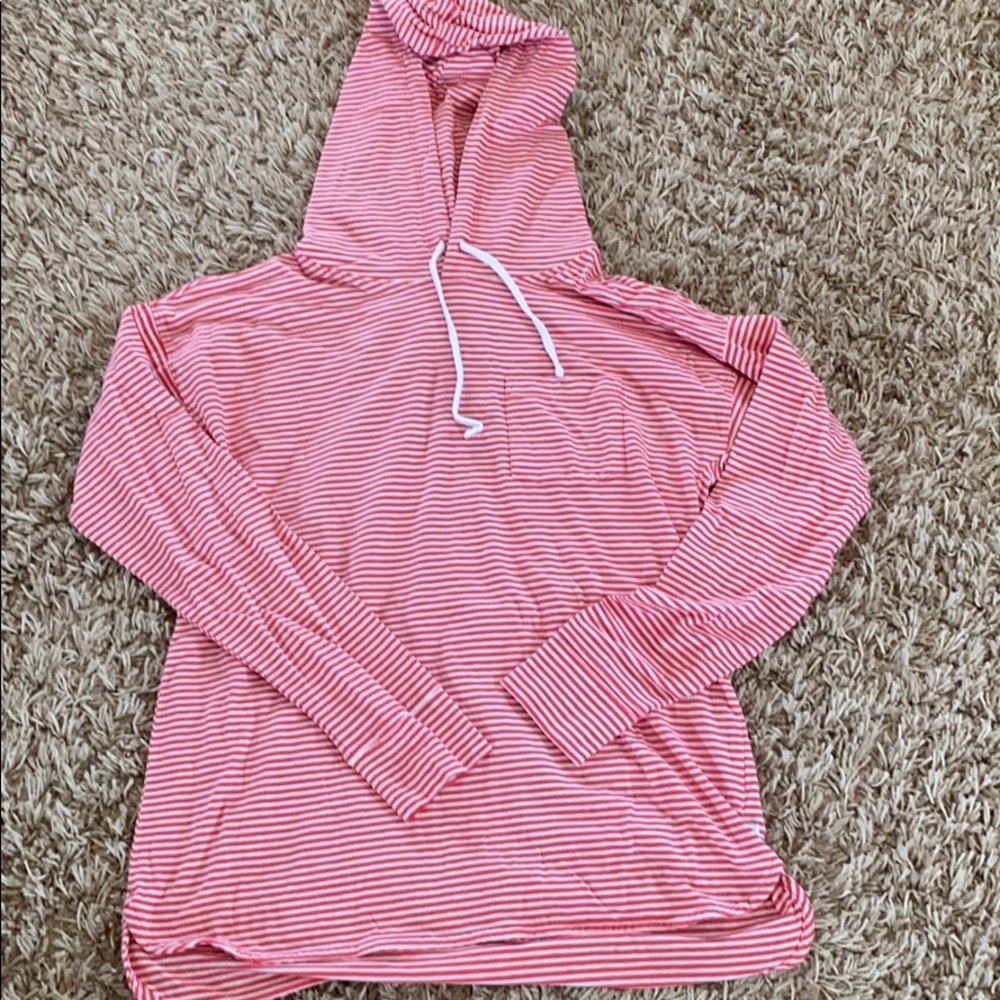 ✨VINEYARD VINES✨ Edgar town hooded pullover